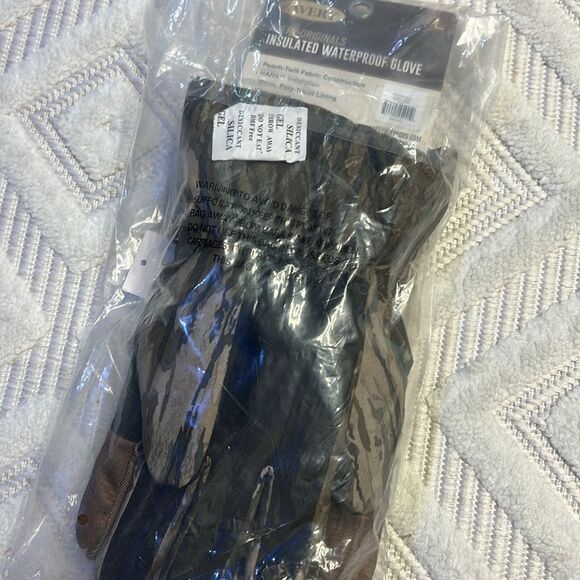 Avery Originals Heavyweight Soft Shell Glove - Picture 6 of 6